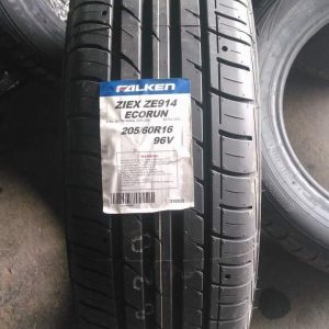 205/60 R16 96V Falken