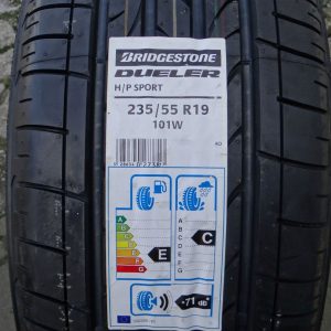 235/55 R19 Bridgestone Dueler tyre