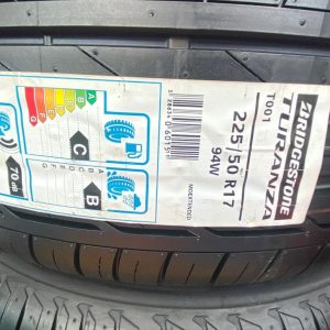 225/50 R17 Bridgestone tyre