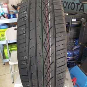 Comforser 225/45R18 tyres