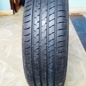 215/55R17 Alfamotors tyre