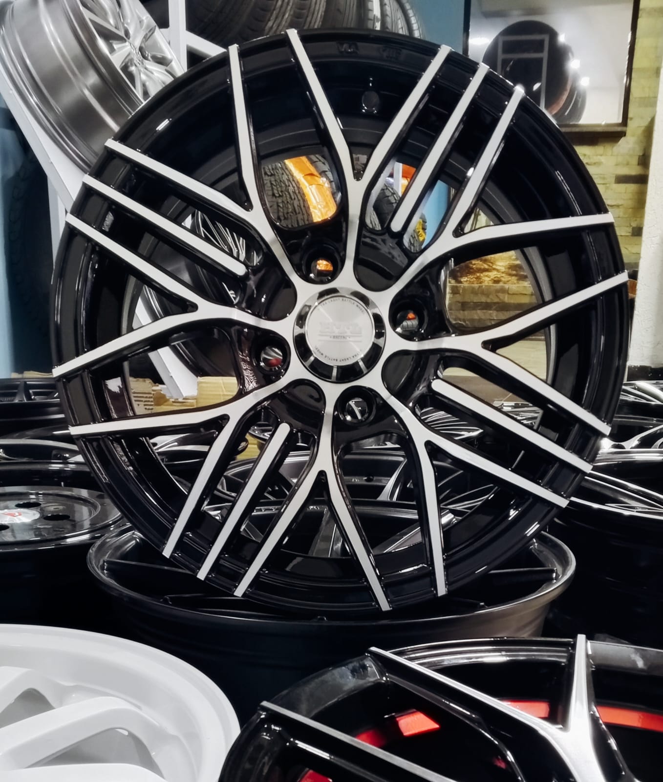 IMAR Auto Tyres-526174