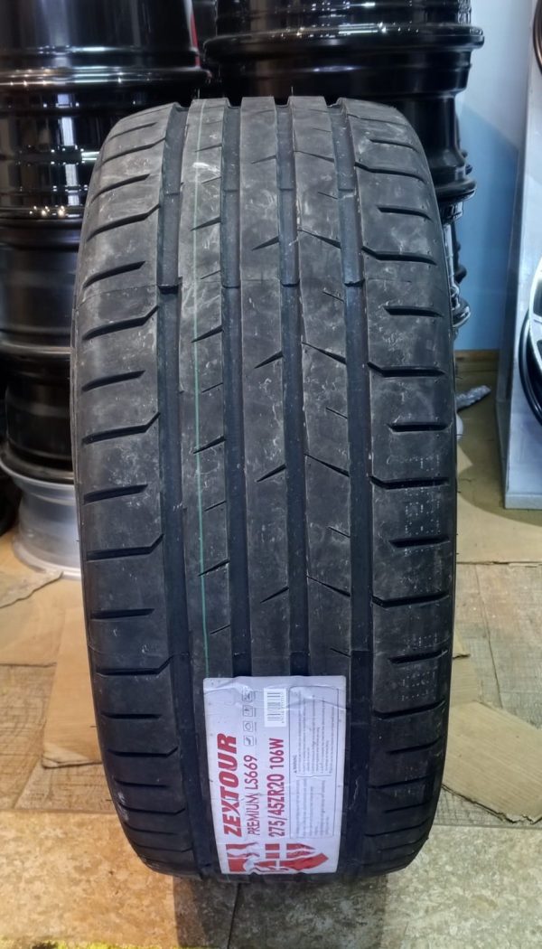 275/45r20 Zextour