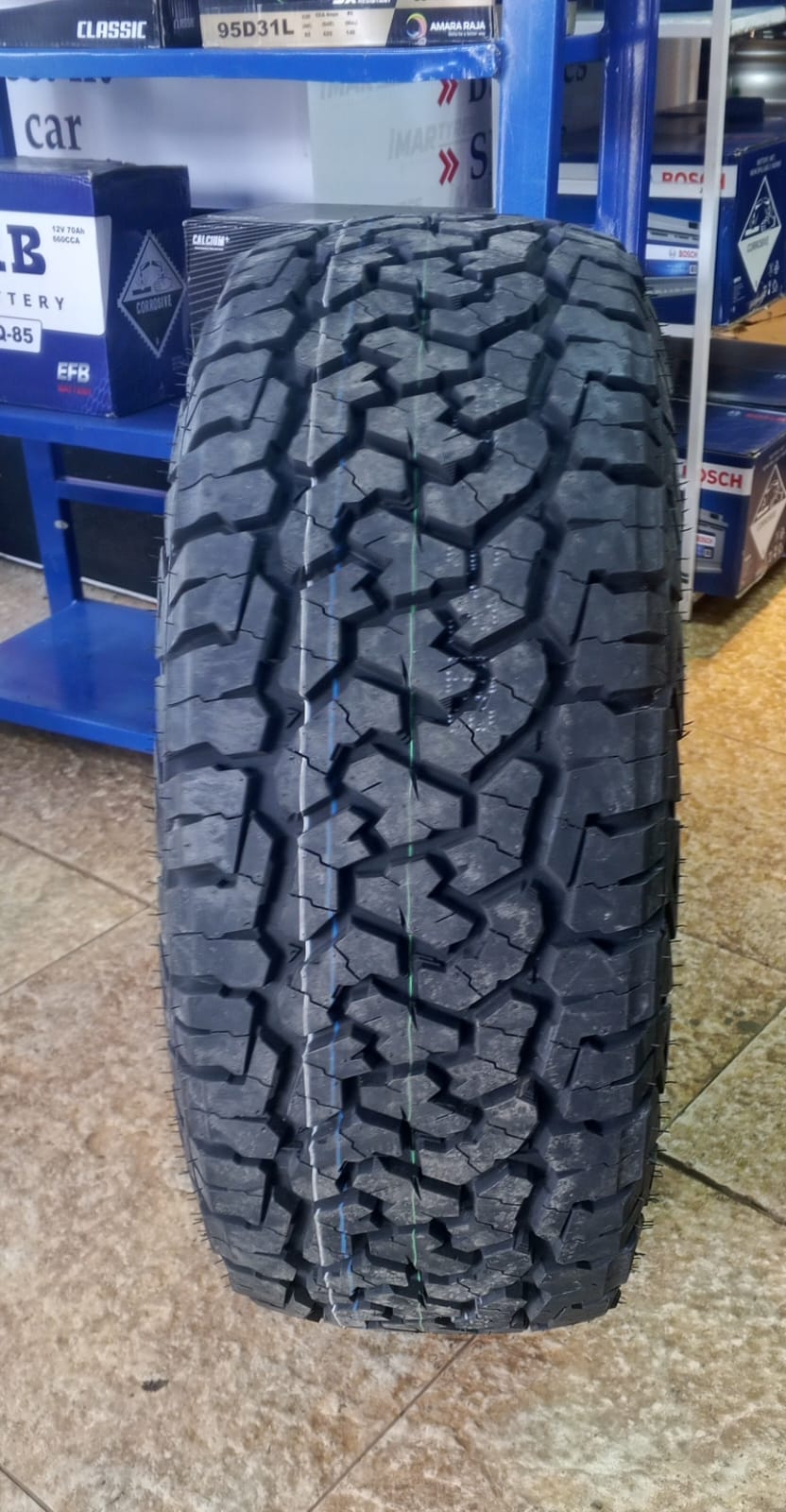 235/55r18 Comforser CF1100
